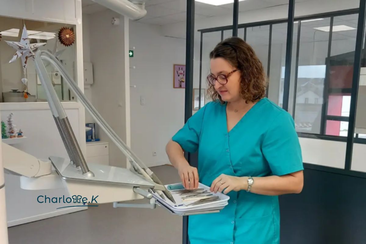 Reconversion d’infirmière à assistante dentaire Reconversion d'infirmière à assistante dentaire